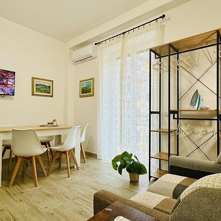 شقة Casa Flora روما المظهر الخارجي الصورة